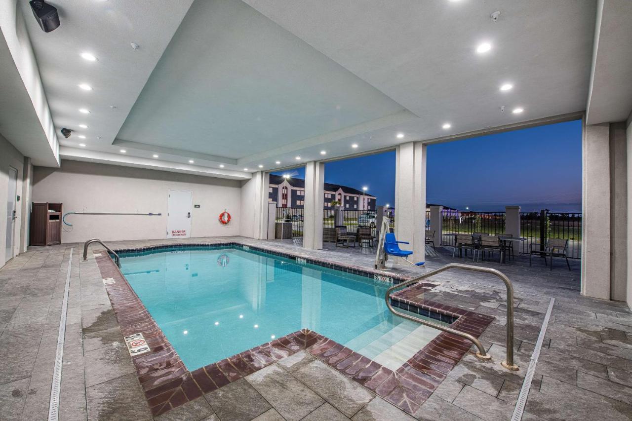 Doubletree Charles 4*