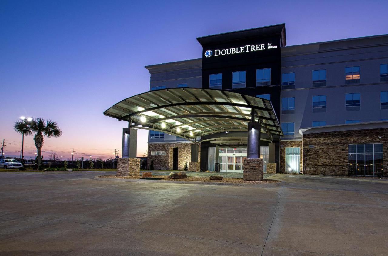 Doubletree Lake Charles Hotel