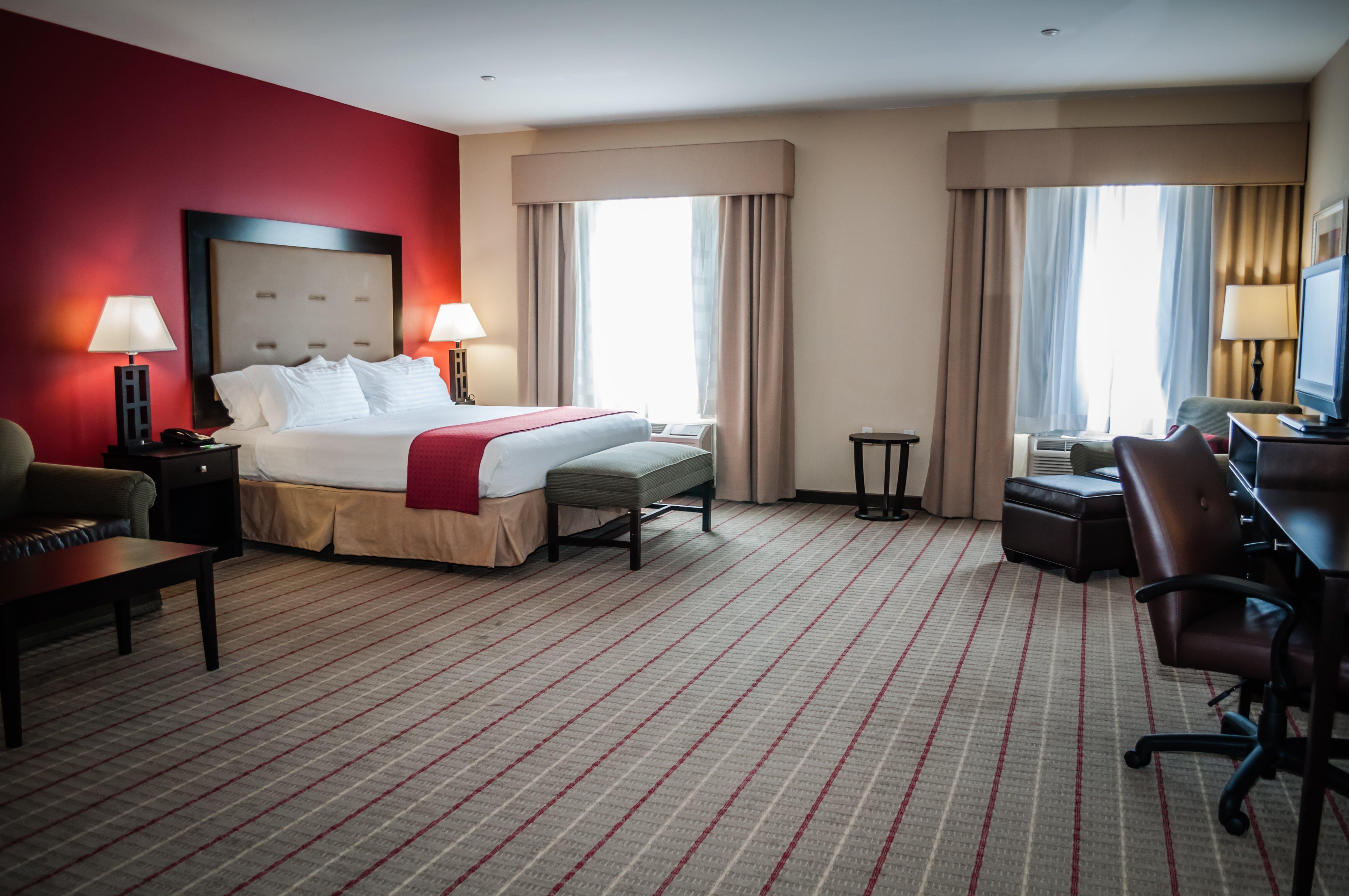 Doubletree Lake Charles Hotel 4*
