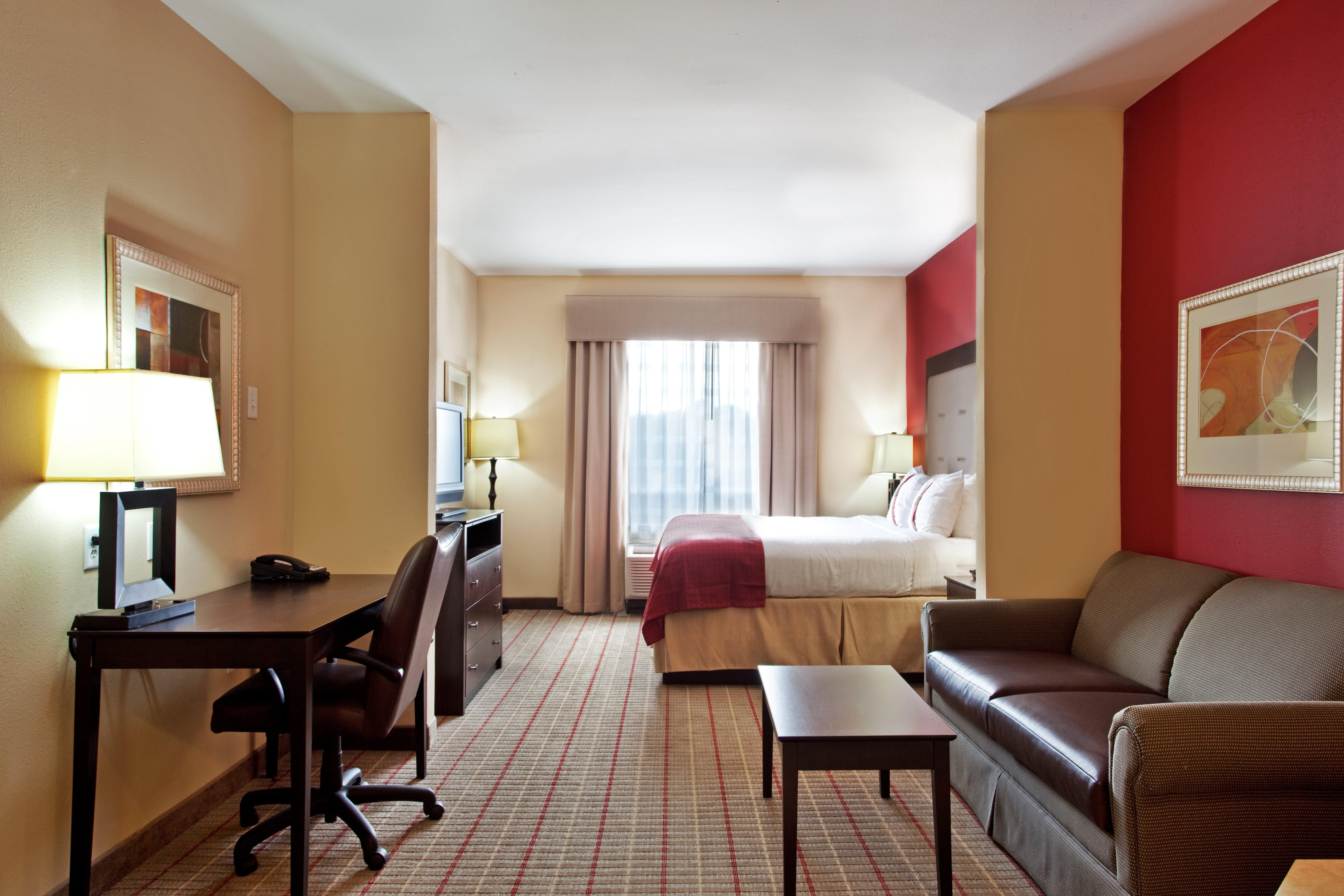 Doubletree Lake Charles Hotel